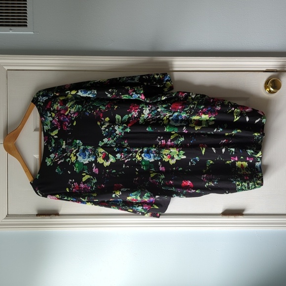 Maeve Anthropologie Black Flowy Floral Mini Dress - Picture 2 of 8